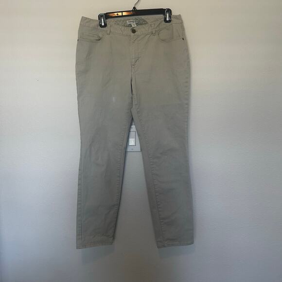 Coldwater Creek Women's Khaki Straight leg Relaxed fit pant sz 12 - Picture 2 of 8